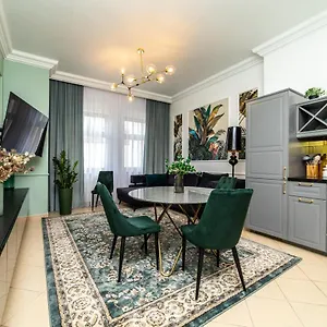 Trzy Gracje - Monte Cassino By Oneapartments , Sopot Polska